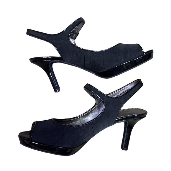 Liz Claiborne Women’s 6.5 Mary Jane Style Black 2” Heels with Front Buckles - Picture 8 of 16